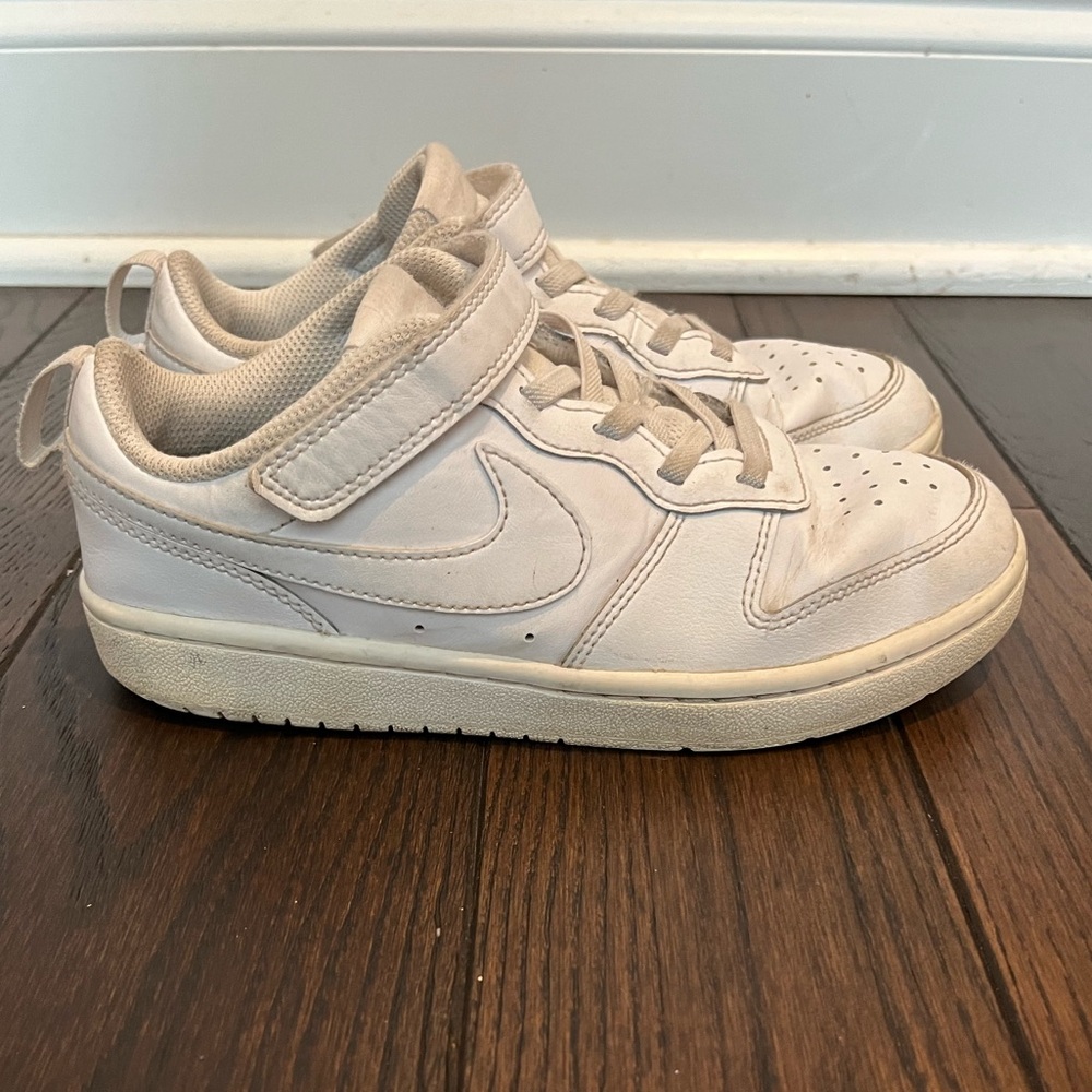 Nike Court Borough Low - Kids Size 3